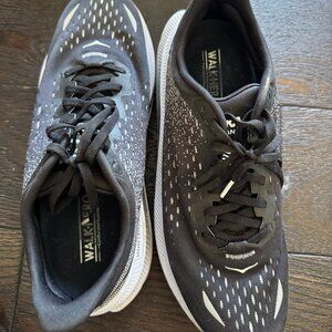 HOKA One Kawana